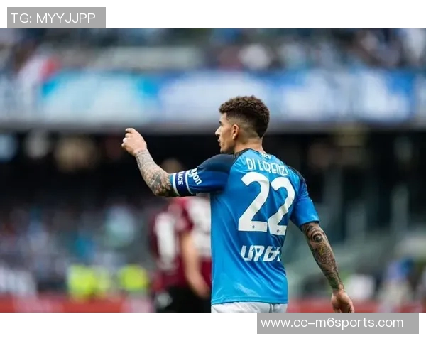 迪洛伦佐分享成长之道:在逆境中坚持不懈是成功的关键 迪洛伦佐分享成长之道:在逆境中坚持不懈是成功的关键