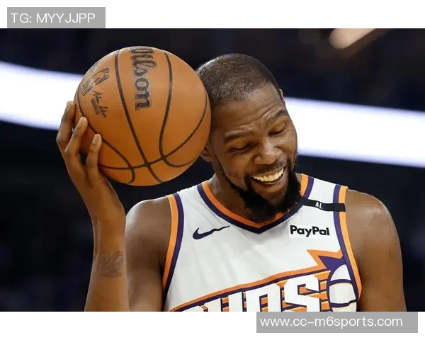 火记：雷霆球员对抗杜兰特表现不佳关键时刻犯规与防守依然出色