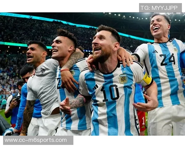 C罗回应鲁尼称梅西更好表示尊重并不生气