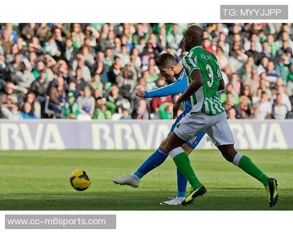 巴萨两季十月战绩对比分析去年全胜今年表现下滑进球失球差异明显