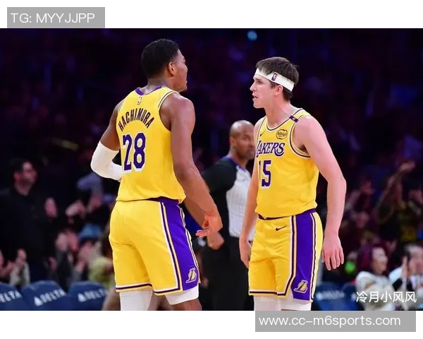 布克因右腹股沟伤势缺席对湖人比赛太阳官方确认无法回归 布克因右腹股沟伤势缺席对湖人比赛太阳官方确认无法回归